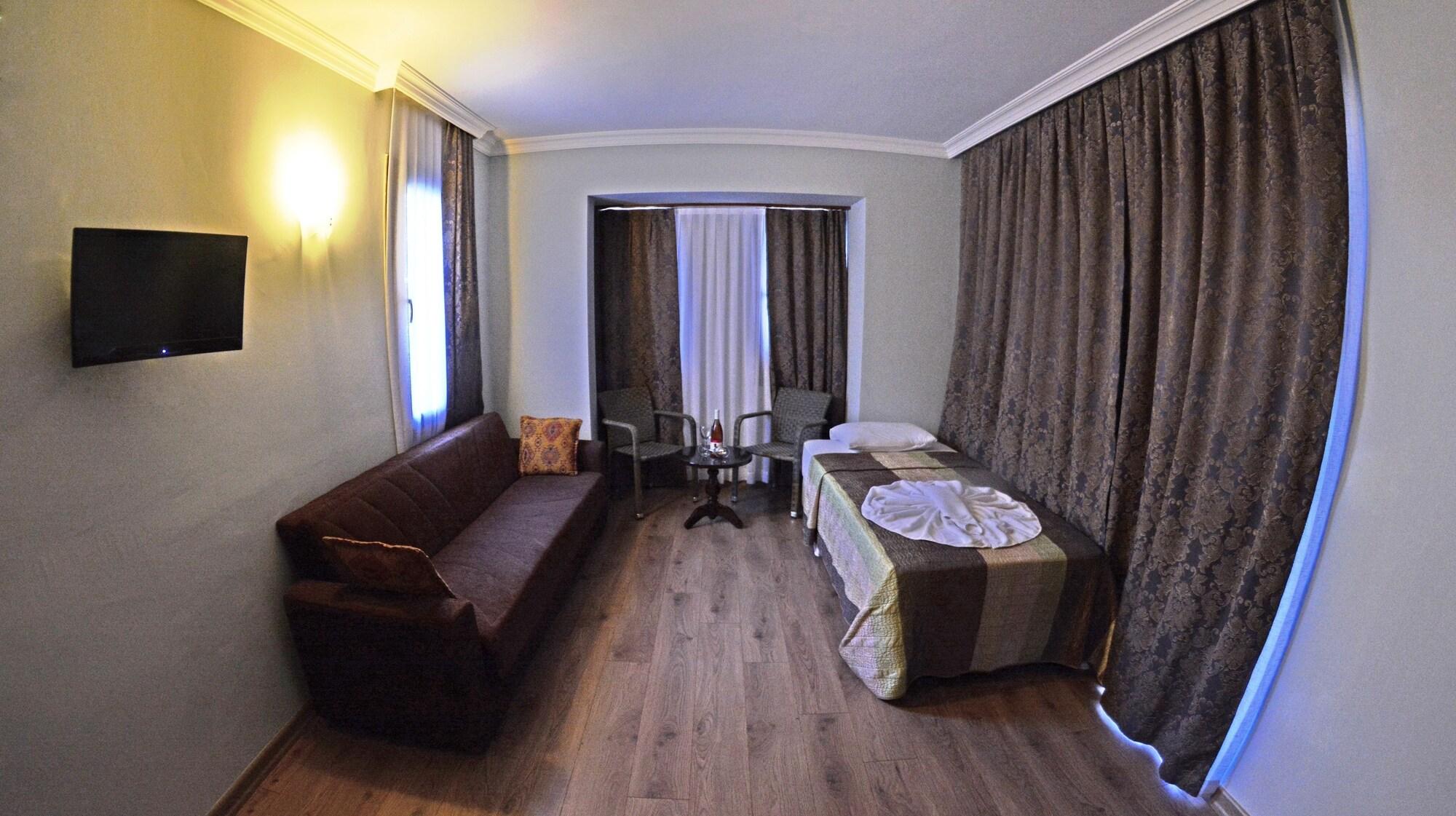 Hisar Holiday Club โอลลุนเดนิซ ภายนอก รูปภาพ